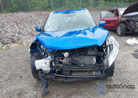 2021 Nissan Kicks Sv Xtronic Cvt z USA, uszkodzony, nr VIN 3N1CP5CV6ML528988